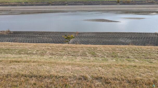 河川敷の風景 川,河川敷,土手の写真素材