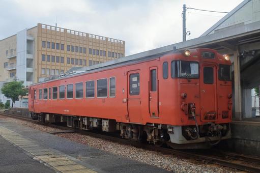 JR城端線、キハ40、キハ40‐2083 JR城端線、キハ40、キハ40‐2083 jr,jr西日本,城端線の写真素材
