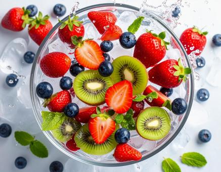 フルーツボウル氷水入り フルーツボウル氷水入りの写真