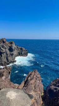 青空の城ヶ崎海岸 青空の城ヶ崎海岸 海,城ヶ崎海岸,海岸の写真素材
