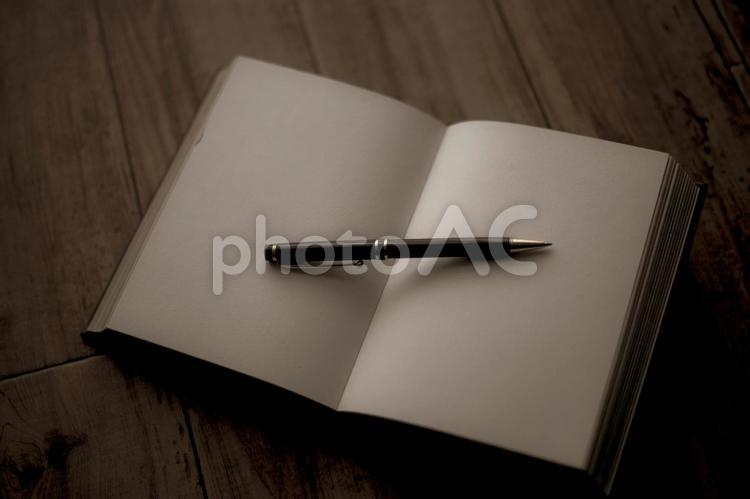  筆記用具とノート ノート,ビジネス,ペンの写真素材