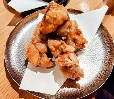 居酒屋の唐揚げ 居酒屋の唐揚げ 唐揚げ,つまみ,おつまみの写真素材