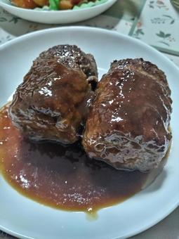 ハンバーグ 家庭料理 夕食 ハンバーグ 家庭料理 夕食 ハンバーグ,家庭料理,夕食の写真素材