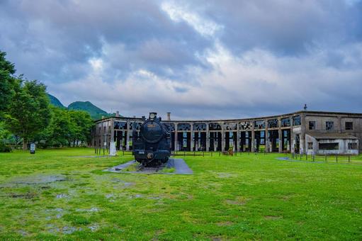 豊後森機関庫 すずめの戸締り SL 豊後森機関庫 すずめの戸締り SL 豊後森機関庫,すずめの戸締り,蒸気機関車の写真素材