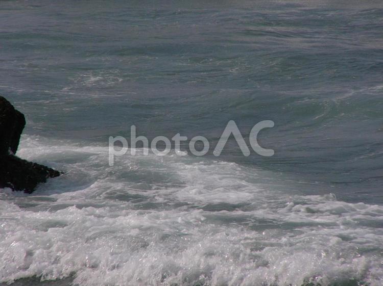 荒れた海 波,海,海面の写真素材