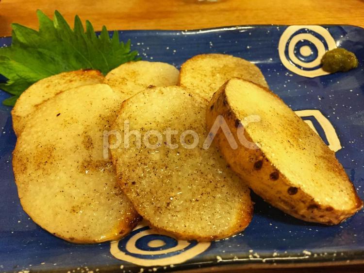 長芋を焼いたもの 長芋,いも,おつまみの写真素材