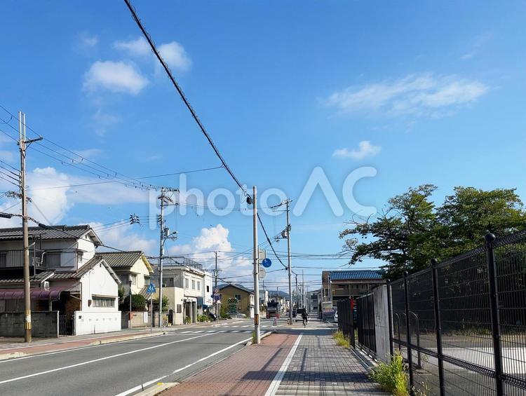 住宅街の街並み風景と青空 住宅,街並み,町の写真素材