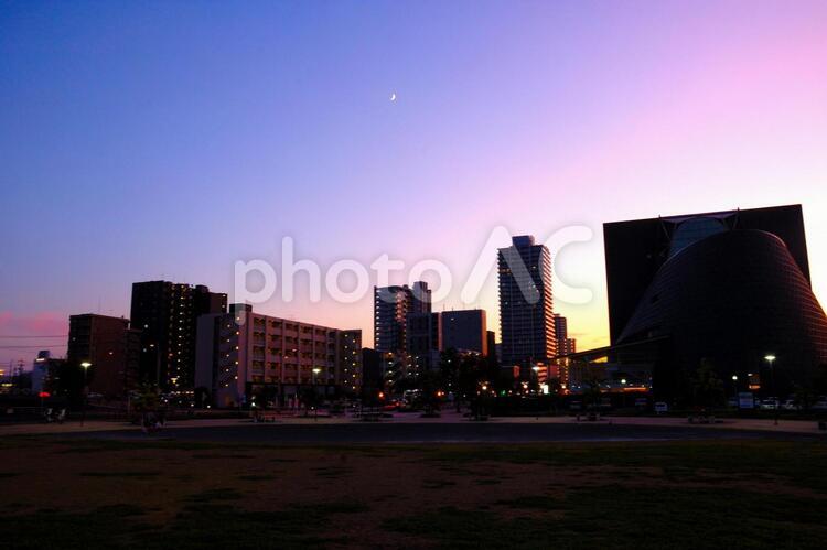 静岡市街地　グランシップ周辺の夕暮れ 夜景,夜,東静岡駅の写真素材