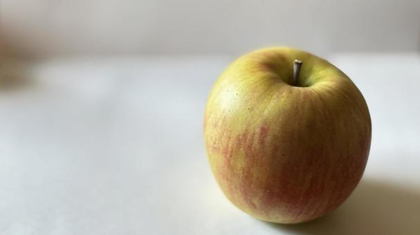 りんご、コピースペース りんご,アップル,果物の写真素材