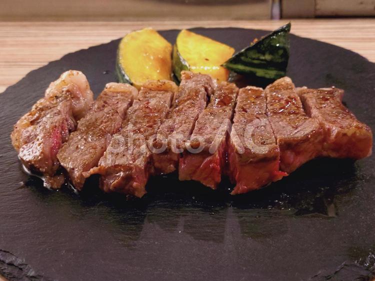 ステーキとかぼちゃ ステーキ,ビーフ,牛肉の写真素材