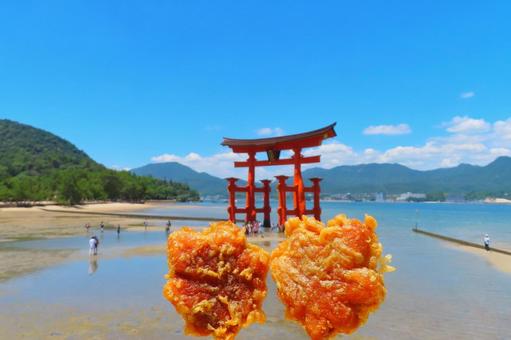 【広島県】安芸宮島大鳥居と揚げもみじ 【広島県】安芸宮島大鳥居と揚げもみじの写真