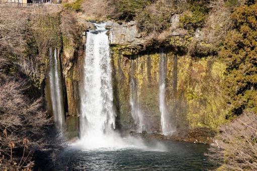 音止の滝 音止の滝 音止の滝,水しぶき,虹の写真素材