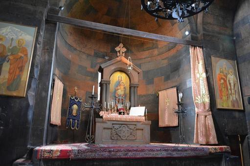 ホルヴィラップ修道院の祭壇 ホルヴィラップ修道院の祭壇 ホルヴィラップ修道院,祭壇,神様の写真素材