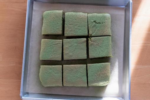 抹茶のふんわりカットケーキ 抹茶,ケーキ,焼き菓子の写真素材