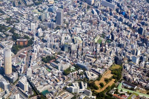 中目黒上空から代官山方向を空撮 中目黒上空から代官山方向を空撮 空撮,中目黒,目黒区の写真素材
