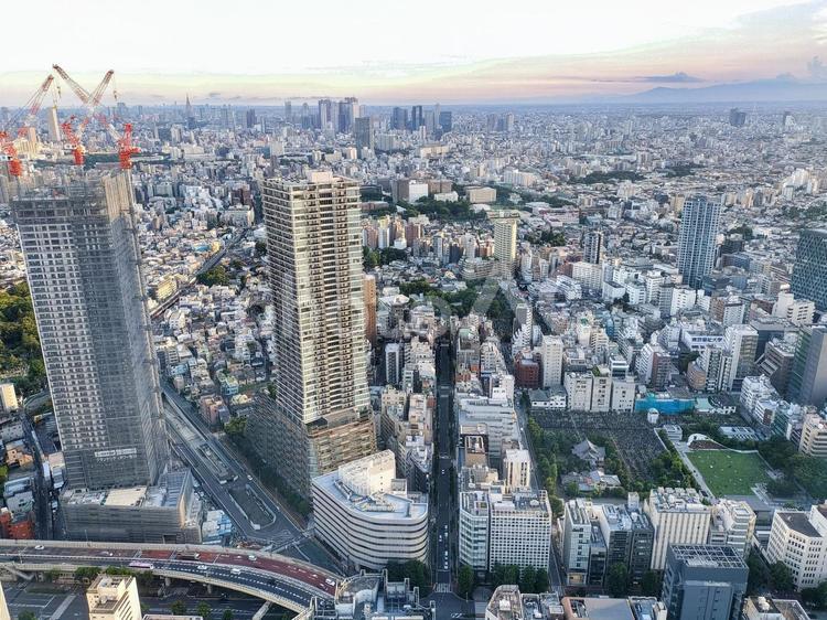 サンシャイン展望台より南南東方向の眺望 サンシャイン60展望台,てんぼうパーク,豊島区役所の写真素材