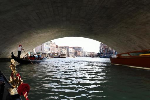 ベネチア　ゴンドラ ゴンドラ,ベネチア,イタリアの写真素材