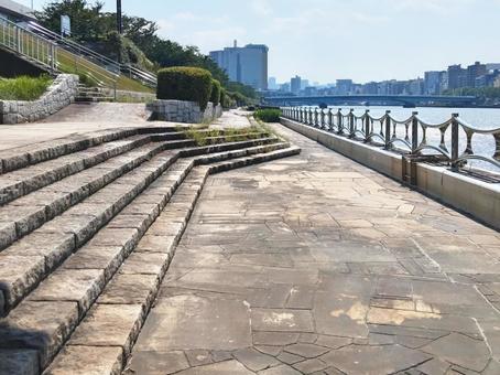 東京の水辺 隅田川テラス 東京の水辺 隅田川テラスの写真
