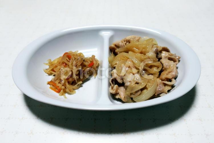生姜焼きと切り干し大根 生姜焼き,切り干し大根,生姜の写真素材