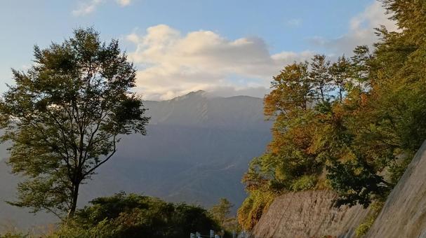 早朝の枝折峠 枝折峠,山,早朝の写真素材