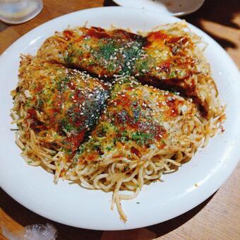 広島風お好み焼き お好み焼き,食べ物,フードの写真素材