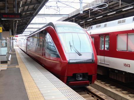 近鉄名古屋線 80000系 ひのとり 近鉄名古屋線,80000系,ひのとりの写真素材