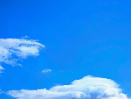 美しい青空と白い雲 美しい青空と白い雲の写真