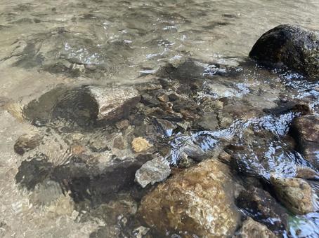 清流の岩場 清流の岩場の写真