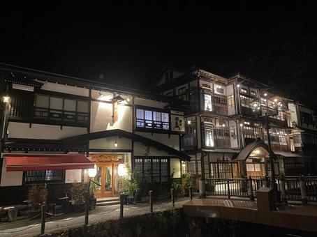 大正レトロの街並み 大正レトロの街並み 銀山温泉,温泉街,聖地の写真素材