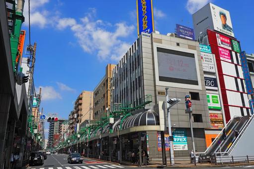 北千住站前大道北千住 1010, JPG 北千住站前大道北千住 1010, 기타 센주, 온로드 1010, 기타 센주 에키 마에 도리, JPG