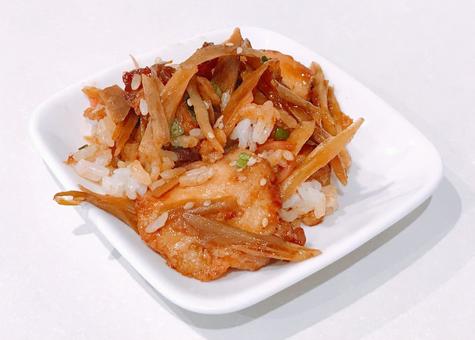 鶏ごぼうご飯 鶏ごぼうご飯,鶏ごぼう,混ぜご飯の写真素材