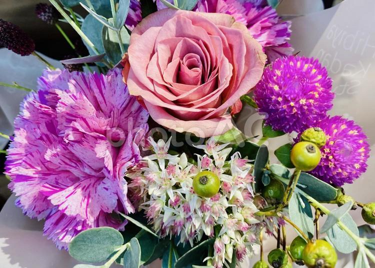 鮮やかな花束 花,花束,プレゼントの写真素材