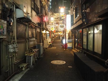 夜の路地裏2 夜の路地裏2の写真