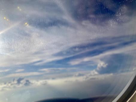 飛行機の窓から 飛行機の窓からの写真