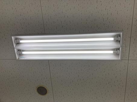 照明 埋込型40W相当 ランプLED済 照明 埋込型40W相当 ランプLED済の写真