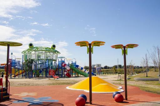 油ヶ淵水辺公園 遊具の写真