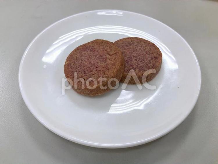 パープルハートサツマイモ小さな丸い手作りクッキー-手作りクッキー デザート,せんべい,アフタヌーンティーの写真素材