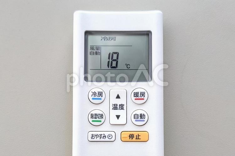 冷房の設定温度　18度（18℃） 冷房,エアコン,温度の写真素材