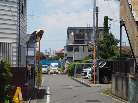 狛江の街並み(東京都・狛江市) 狛江の街並み(東京都・狛江市) 二中通り,狛江市,街並みの写真素材