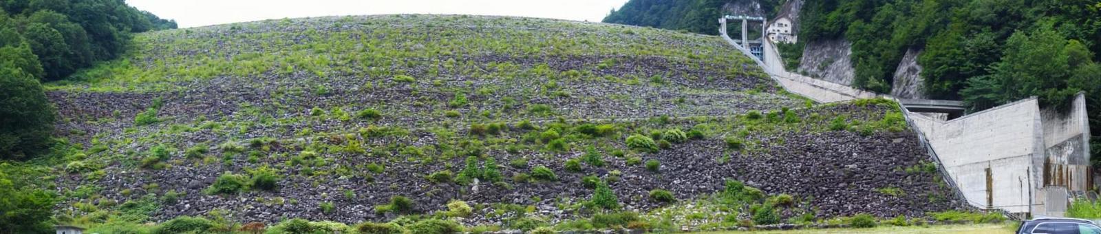 残暑の大町 高瀬川七倉ダム パノラマ 残暑の大町 高瀬川七倉ダム パノラマの写真