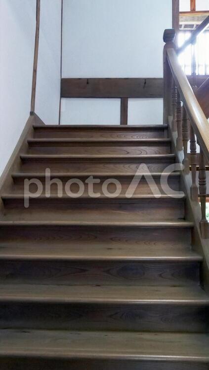 階段　日本家屋 階段,和風,建物の写真素材