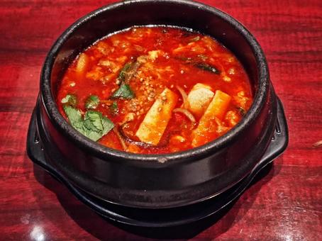 キムチチゲ キムチチゲ キムチチゲ,スープ,キムチの写真素材