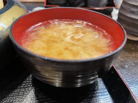 味噌汁のお椀 味噌汁のお椀の写真