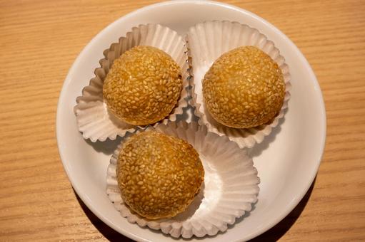 ごま団子 ごま団子 ごま団子,団子,胡麻の写真素材