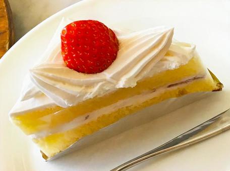 いちごのショートケーキ ショートケーキ,ケーキセット,ケーキの写真素材