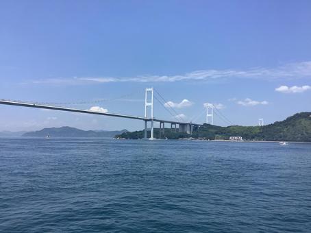 来島大橋 しまなみ海道,来島大橋,海と橋の写真素材