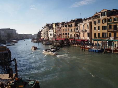 ベネチアの景色 ベネチアの景色 ヴェネチア,イタリア,船の写真素材