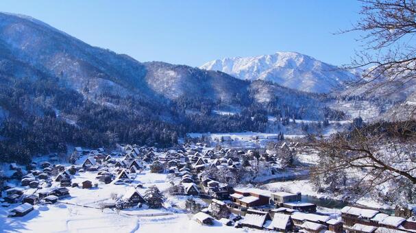 雪の白川郷（岐阜） 雪,冬,銀世界の写真素材