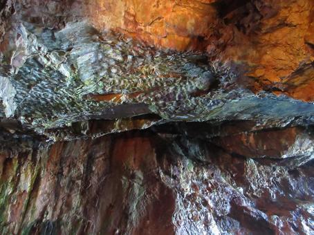 Photo, three sections of caves, sea cave, cave, 
