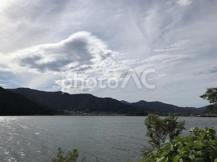雄大な水辺風景 琵琶湖のひととき 琵琶湖,滋賀県,湖の写真素材